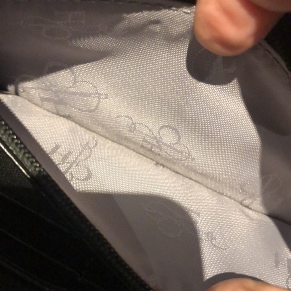 Cole Haan Genevieve Leather Zip Around Wallet - Picture 11 of 12